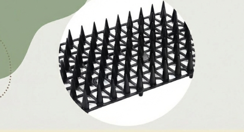 100均の猫よけマットが便利すぎる